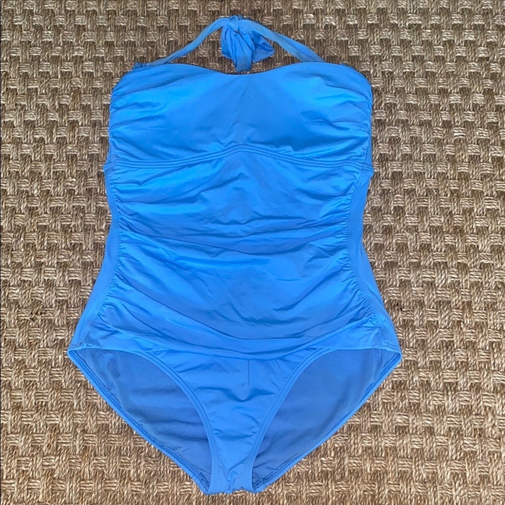 Tommy Bahama Blue Halter/Bandeau One-Piece Swimsuit w/ flattering  Ruching sz 10
